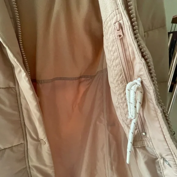 Abercrombie & Fitch Women's Light Pink Long Puffer Jacket - Picture 4 of 5